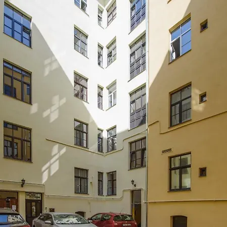 Elegance Art Noveau Area Apartment