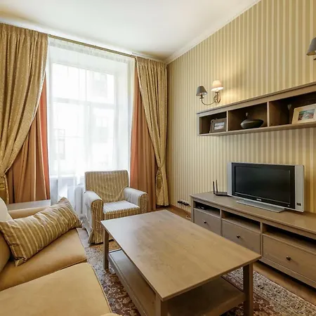 Elegance Art Noveau Area Apartment